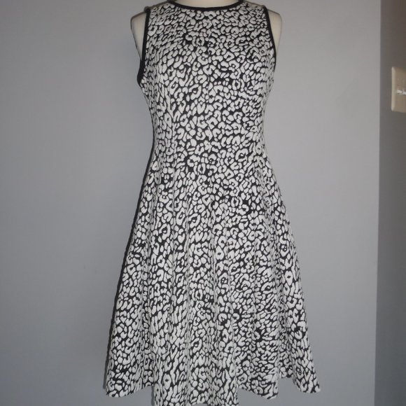 Kate Spade Sleeveless Leopard Animal Print Black White Jaquard Flare Casua Dress - Picture 2 of 7